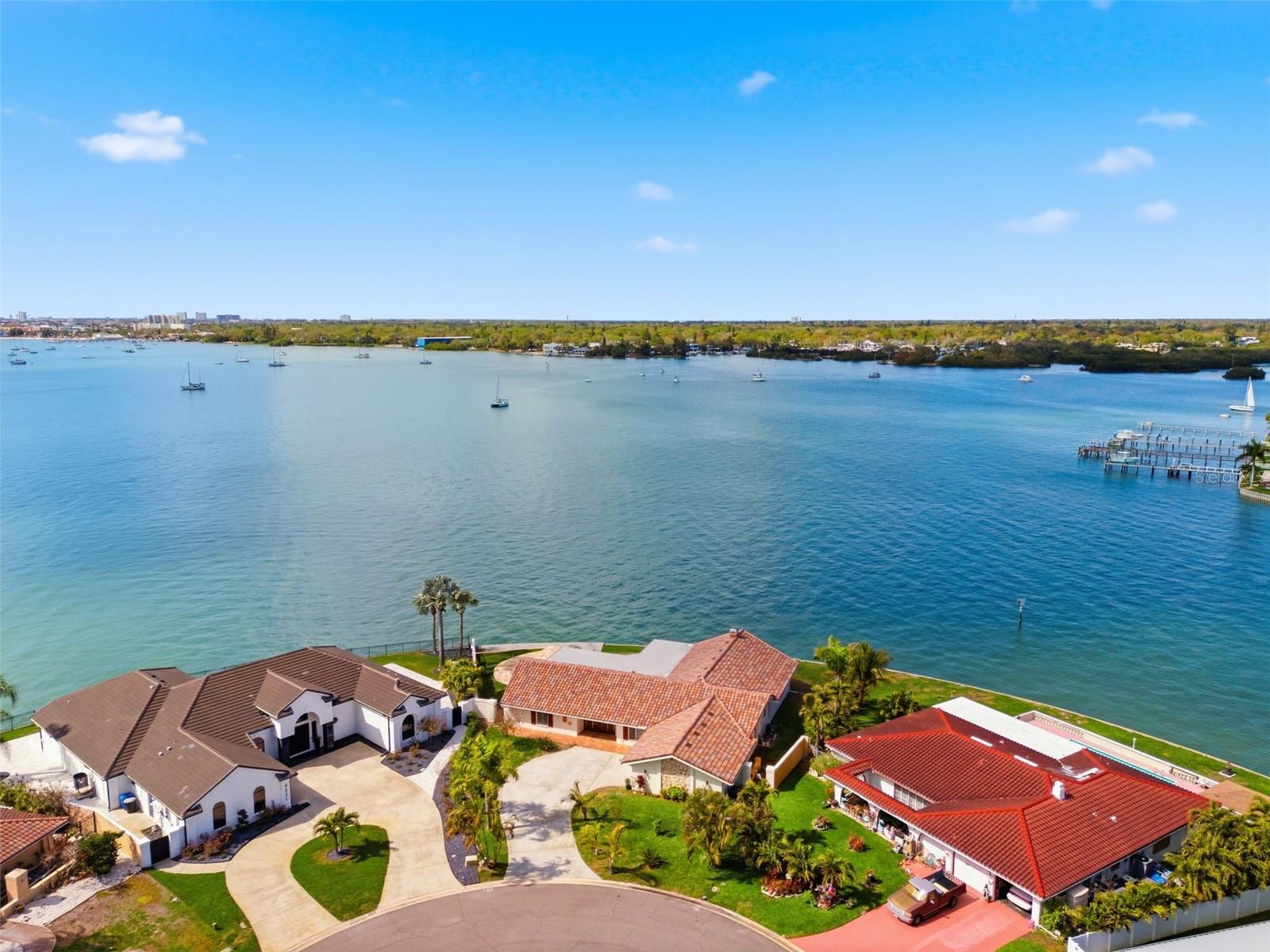 Image 2 of 70 For 4201 45th Street S