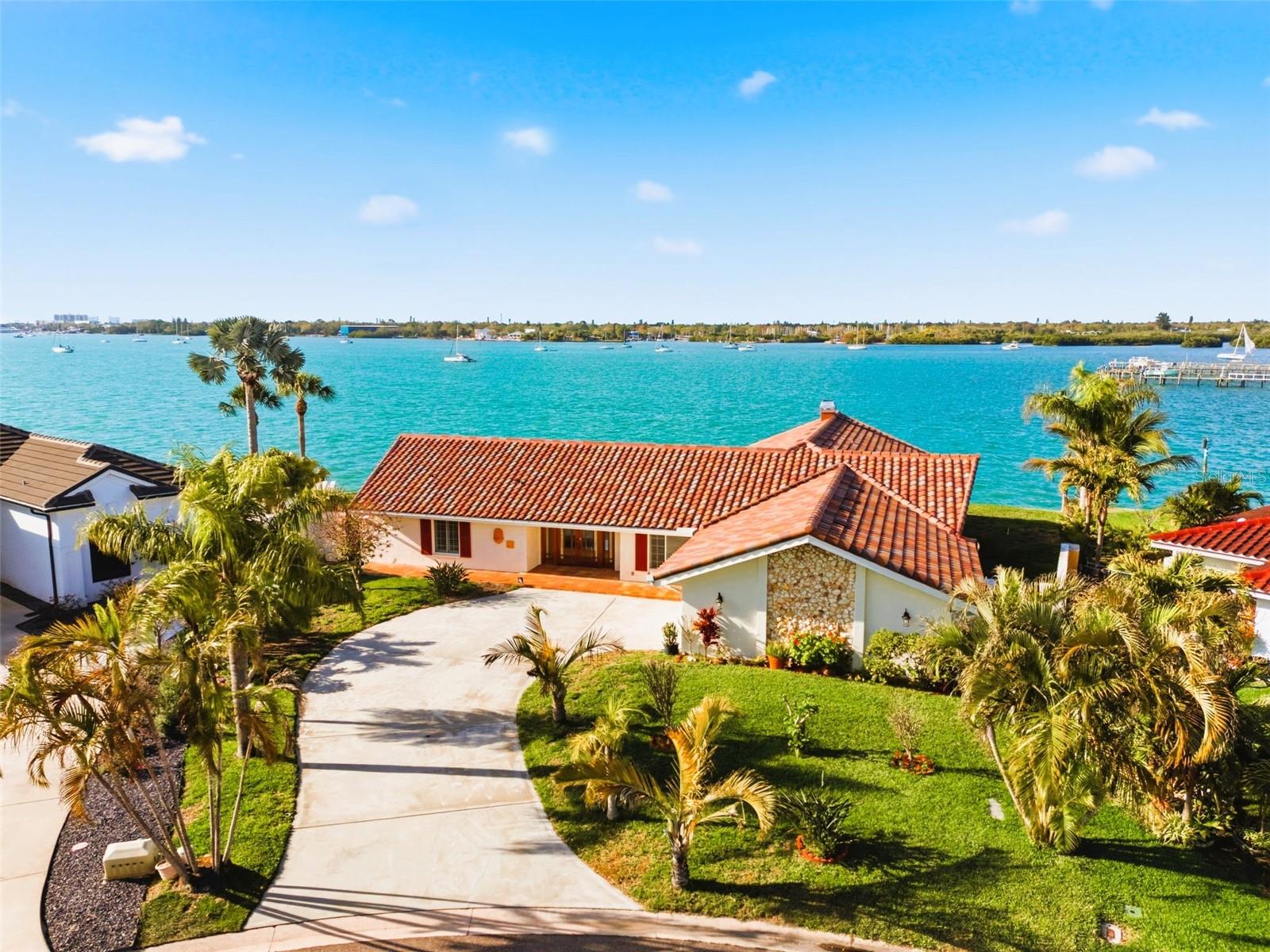 Image 3 of 70 For 4201 45th Street S