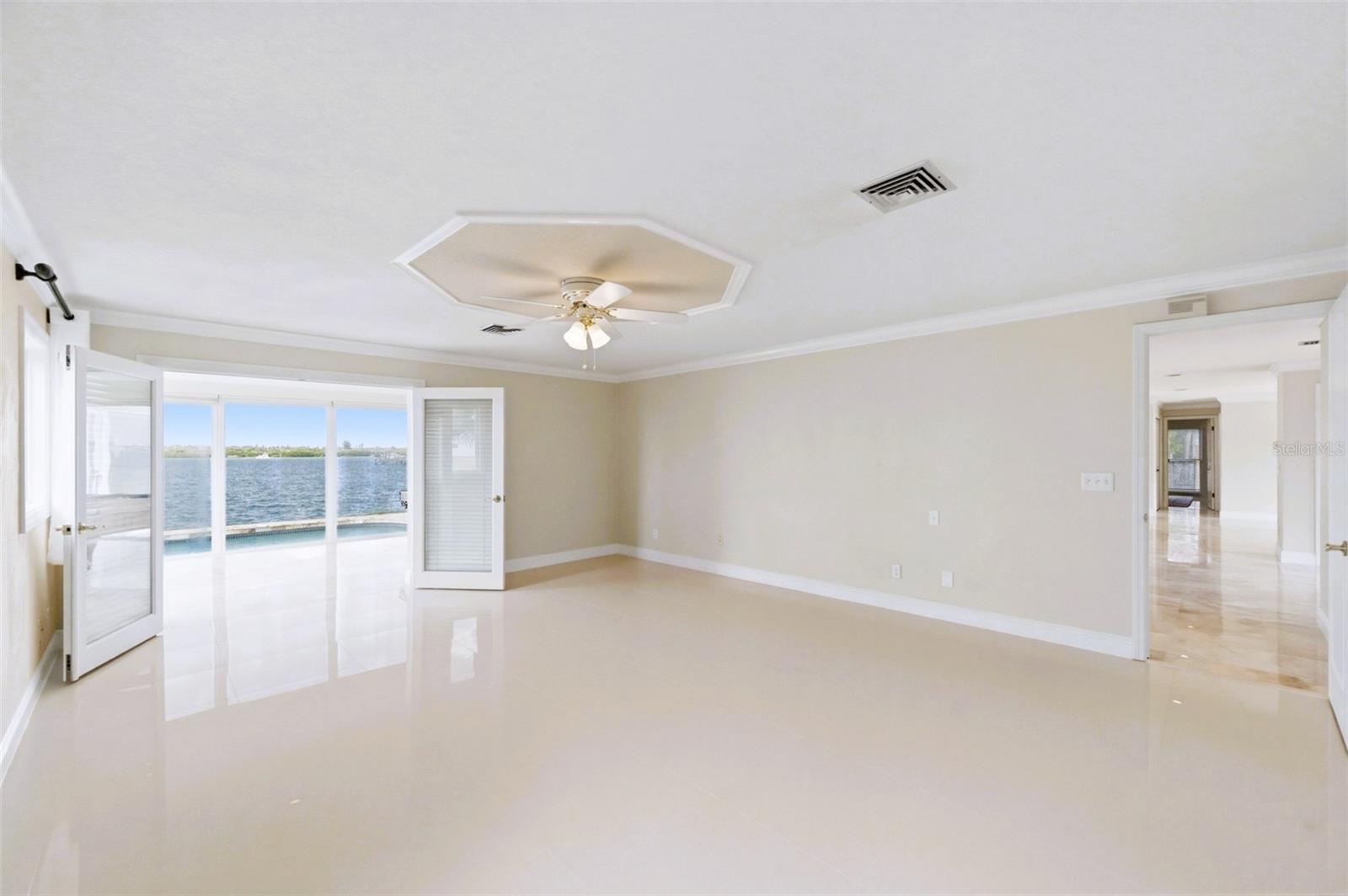 Image 49 of 70 For 4201 45th Street S