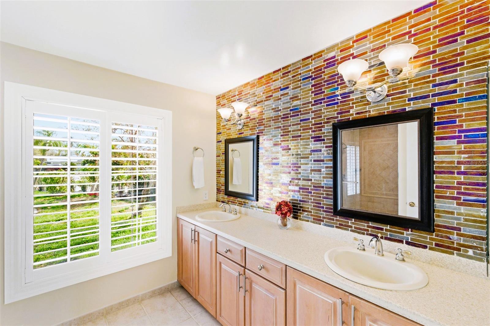 Image 52 of 70 For 4201 45th Street S