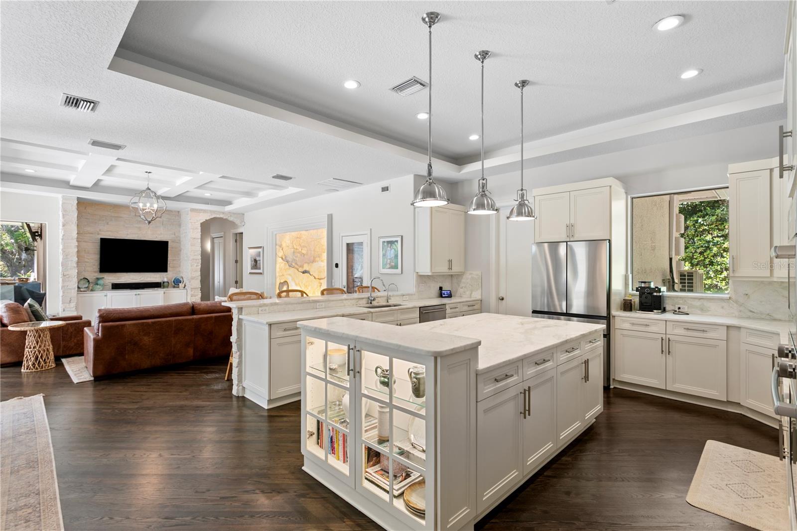 Listing photo id 11 for 16204 Sierra De Avila