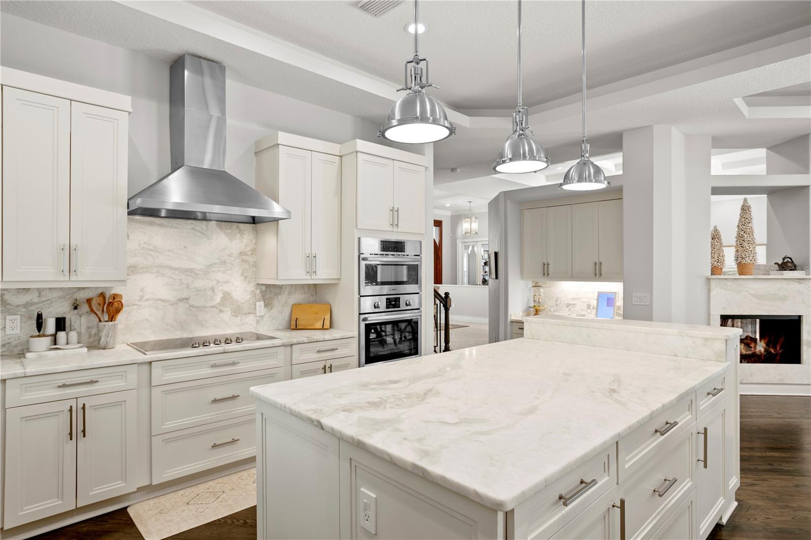 Listing photo id 12 for 16204 Sierra De Avila