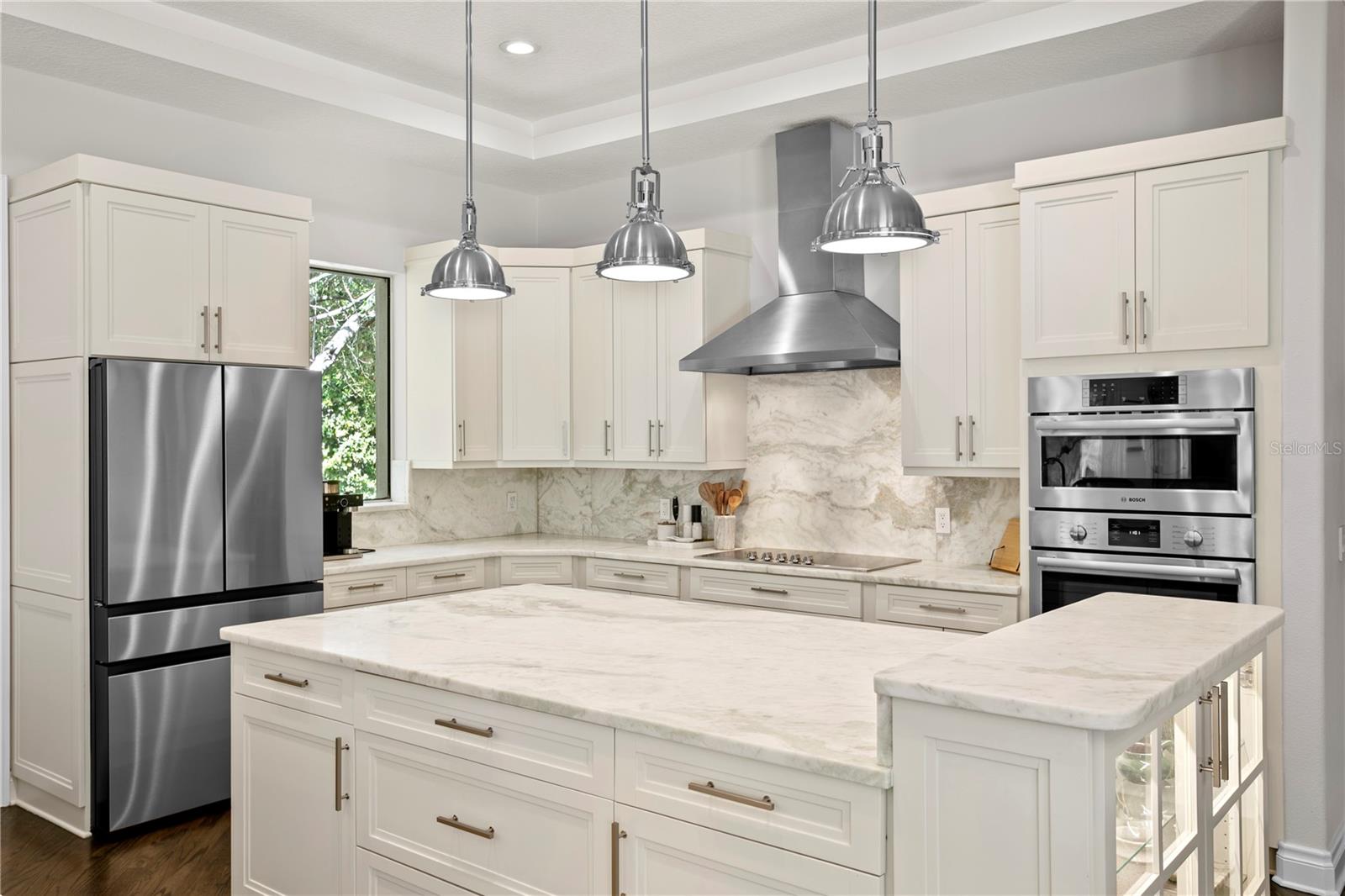 Listing photo id 15 for 16204 Sierra De Avila