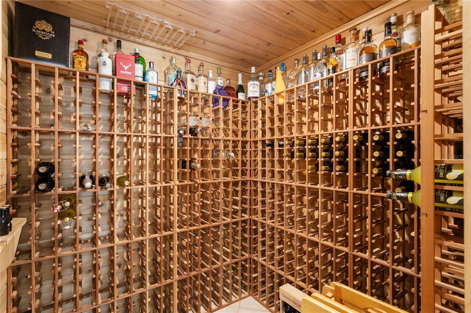 Listing photo id 20 for 16204 Sierra De Avila