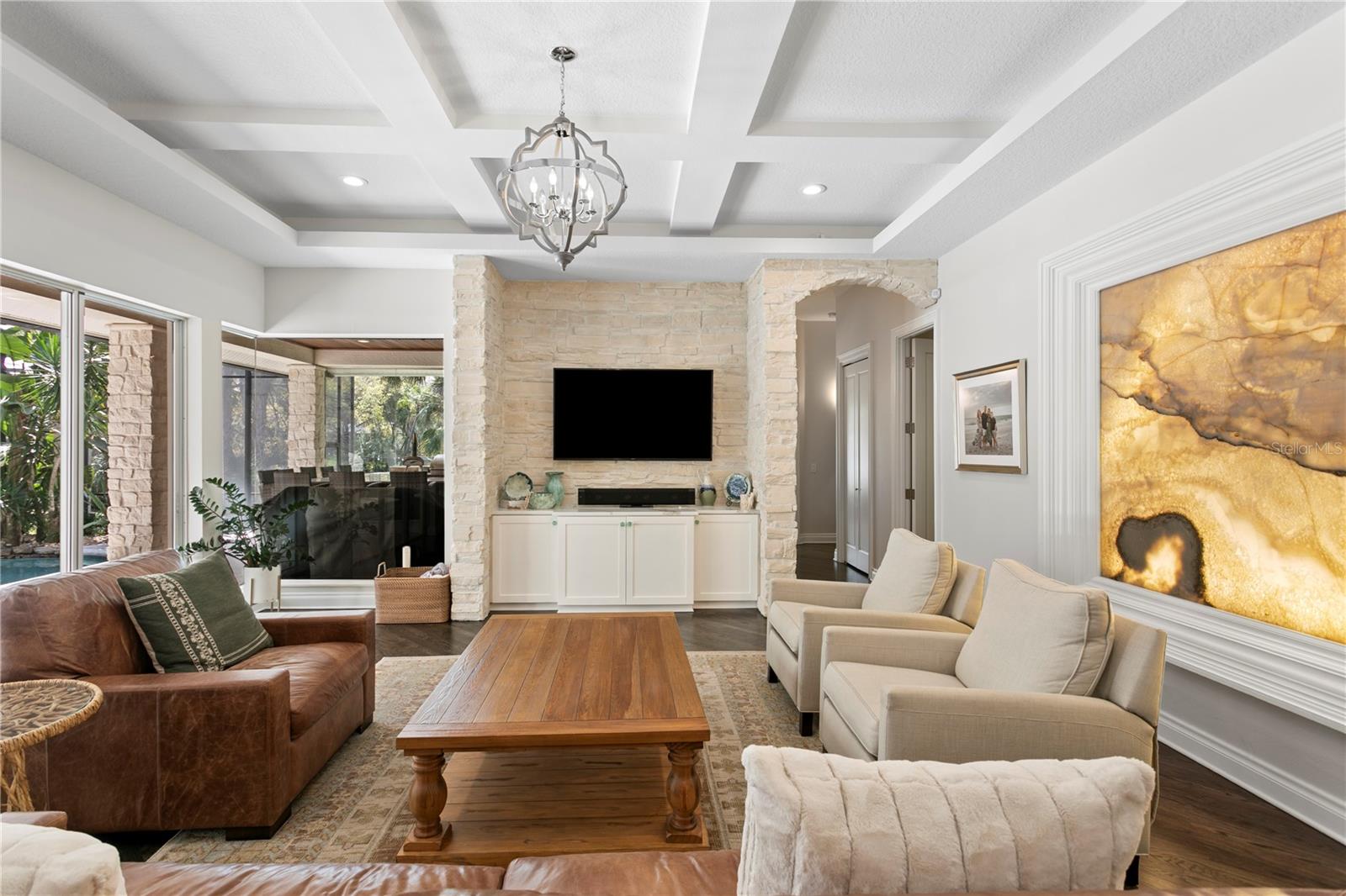 Listing photo id 22 for 16204 Sierra De Avila