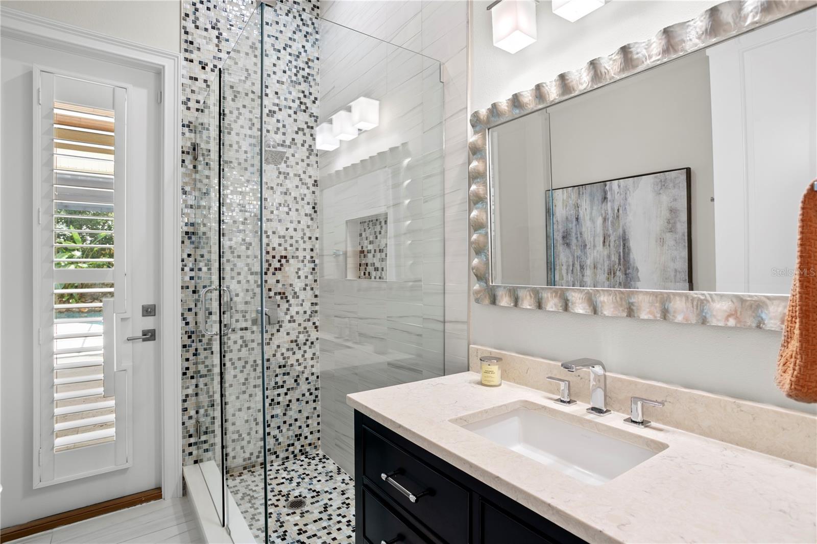 Listing photo id 42 for 16204 Sierra De Avila