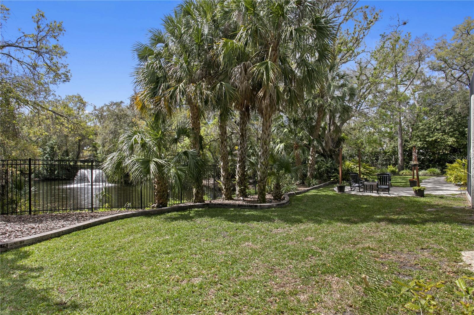 Listing photo id 69 for 16204 Sierra De Avila