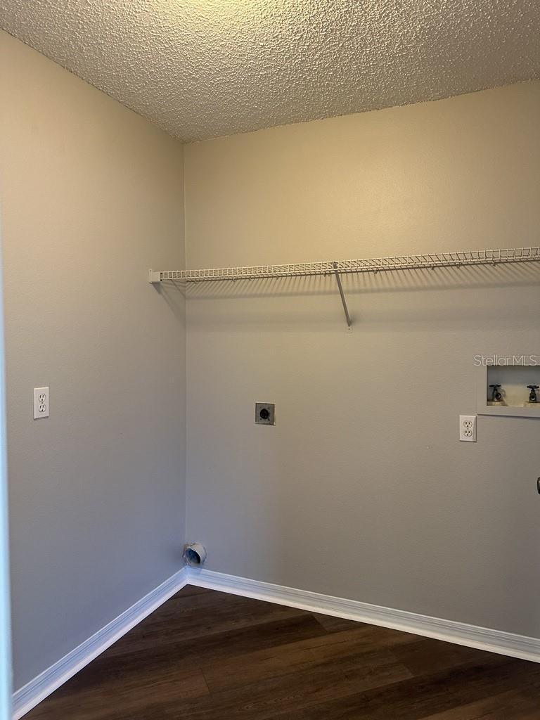 Image 17 of 26 For 8928 Southbay Drive