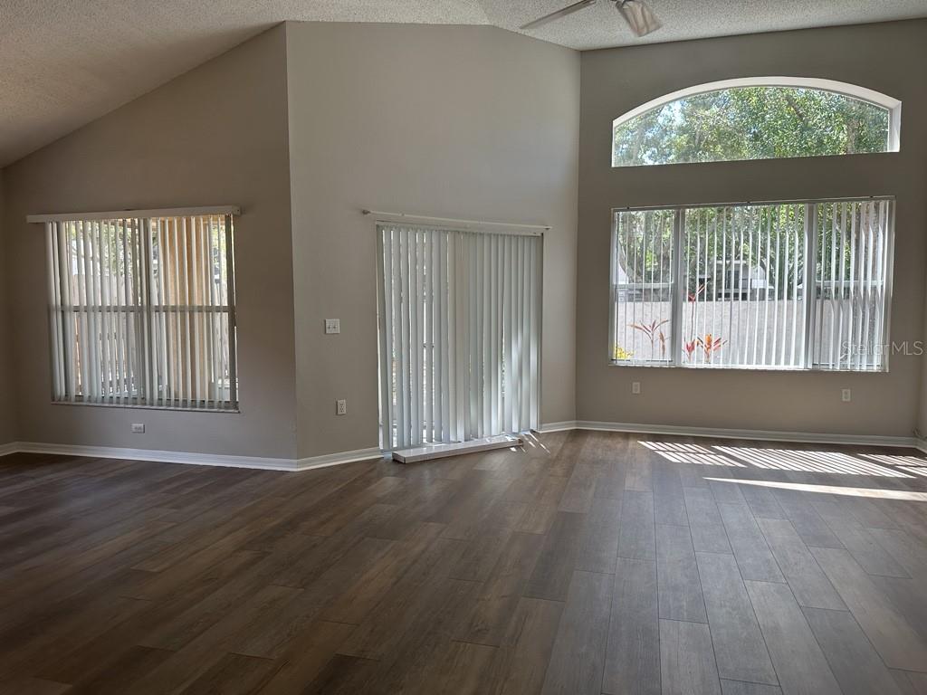 Image 18 of 26 For 8928 Southbay Drive