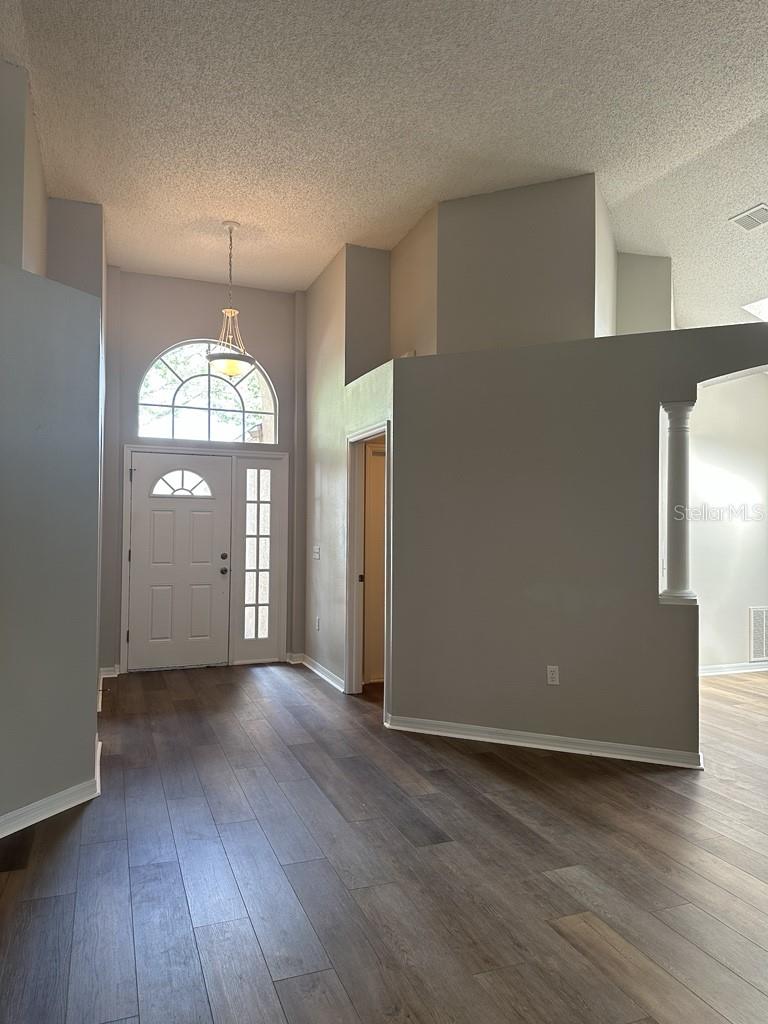 Image 3 of 26 For 8928 Southbay Drive