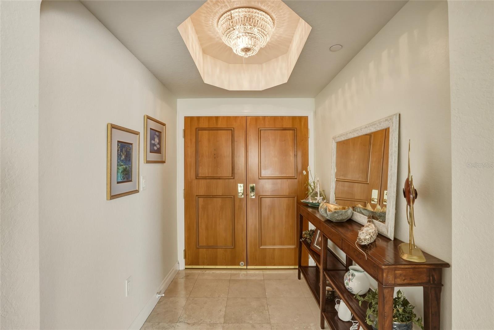 Listing photo id 0 for 1180 Gulf Boulevard 1805