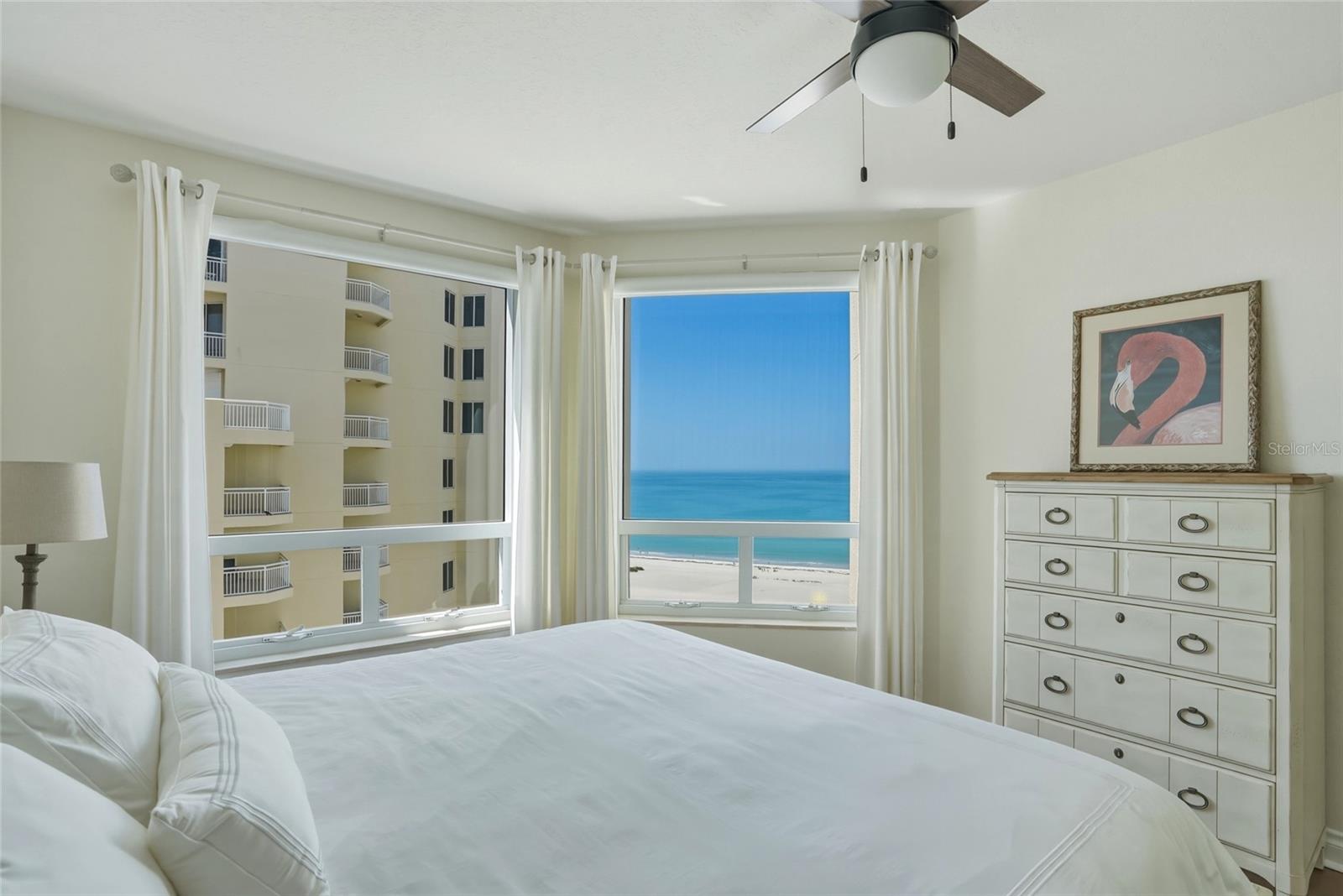 Listing photo id 25 for 1180 Gulf Boulevard 1805