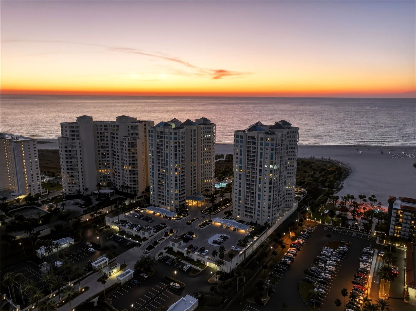 Listing photo id 55 for 1180 Gulf Boulevard 1805