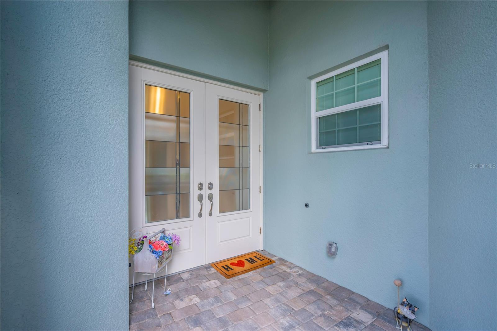 Image 5 of 51 For 4916 Sevilla Shores Drive