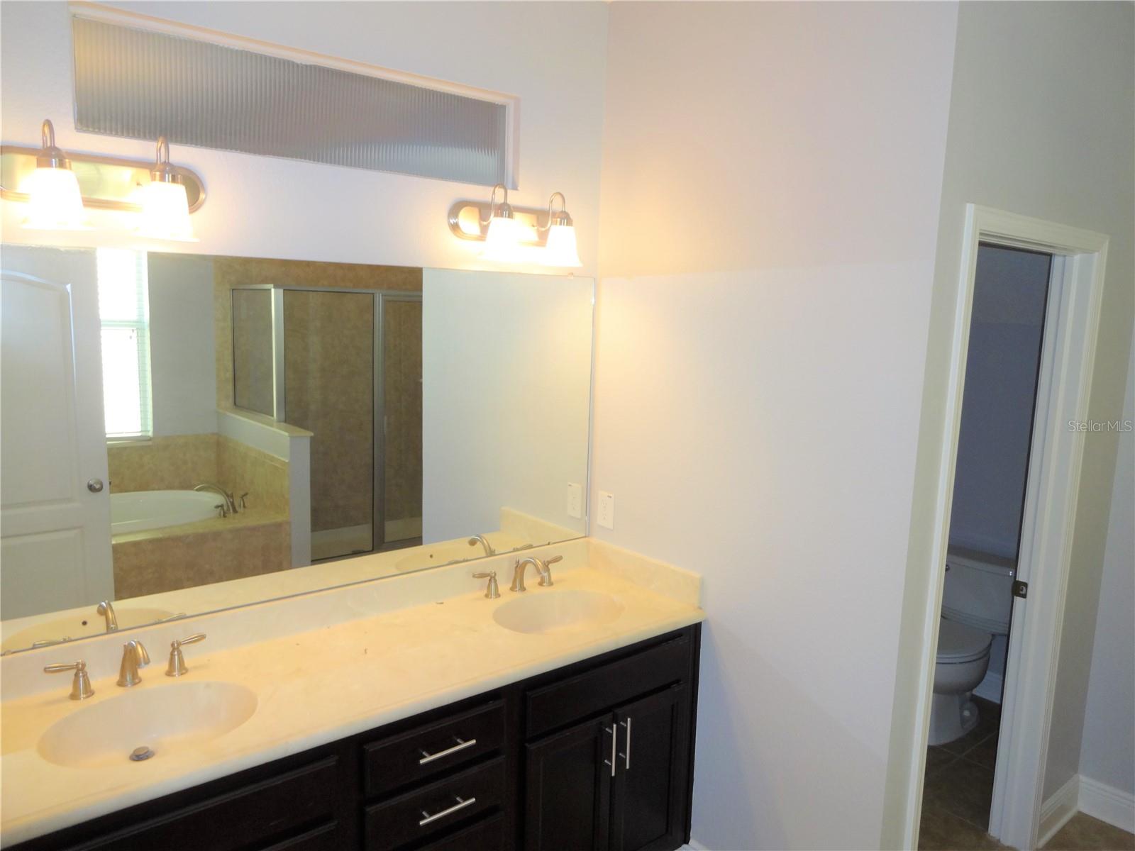 Image 9 of 12 For 6922 Frog Pocket Place