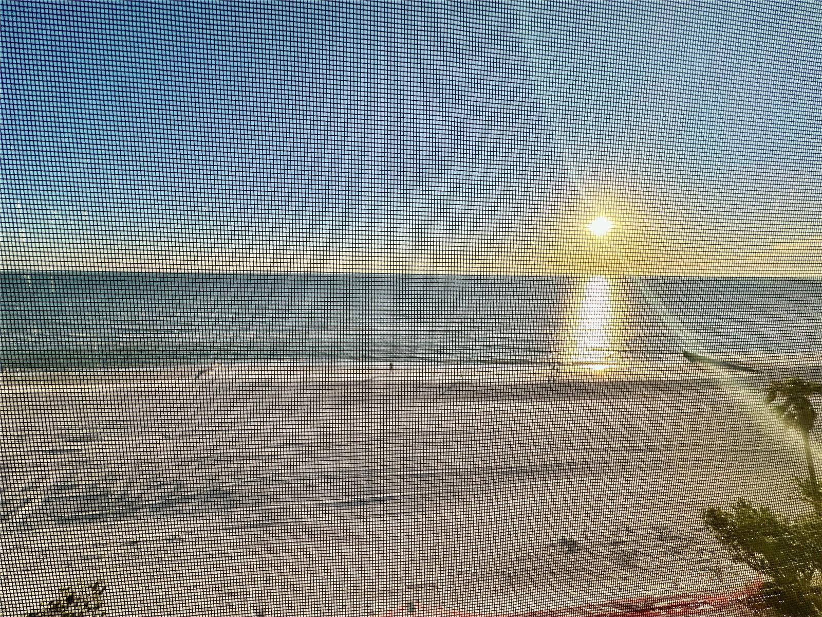 Image 19 of 91 For 15462 Gulf Boulevard 501