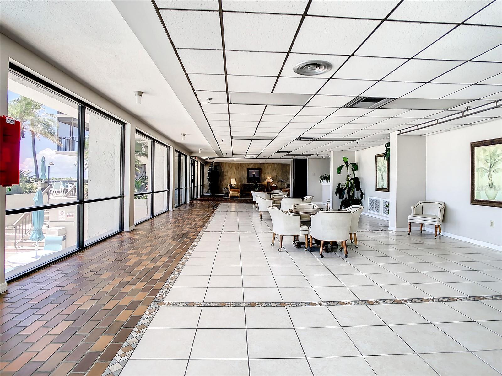 Image 30 of 91 For 15462 Gulf Boulevard 501