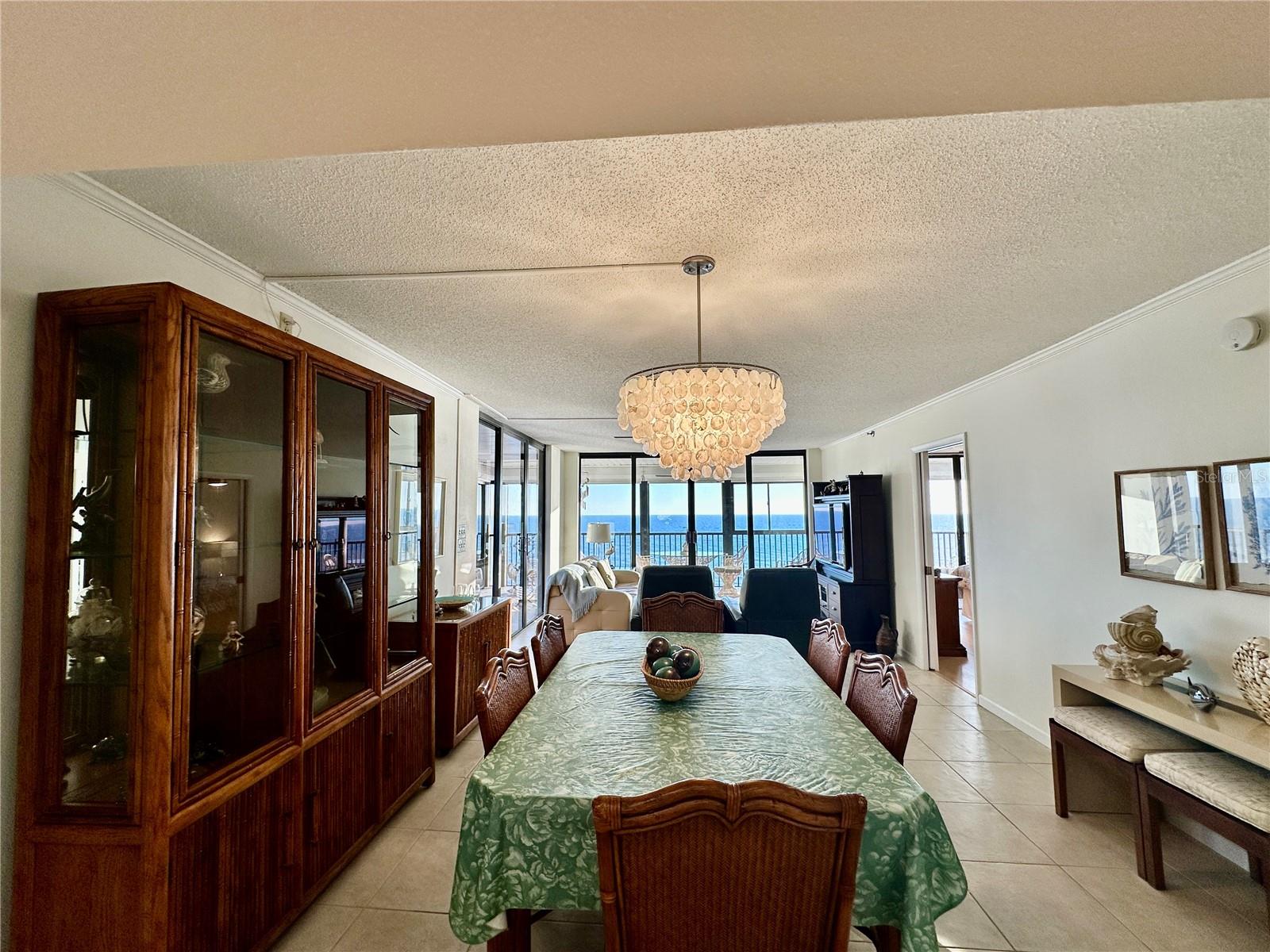 Image 69 of 91 For 15462 Gulf Boulevard 501