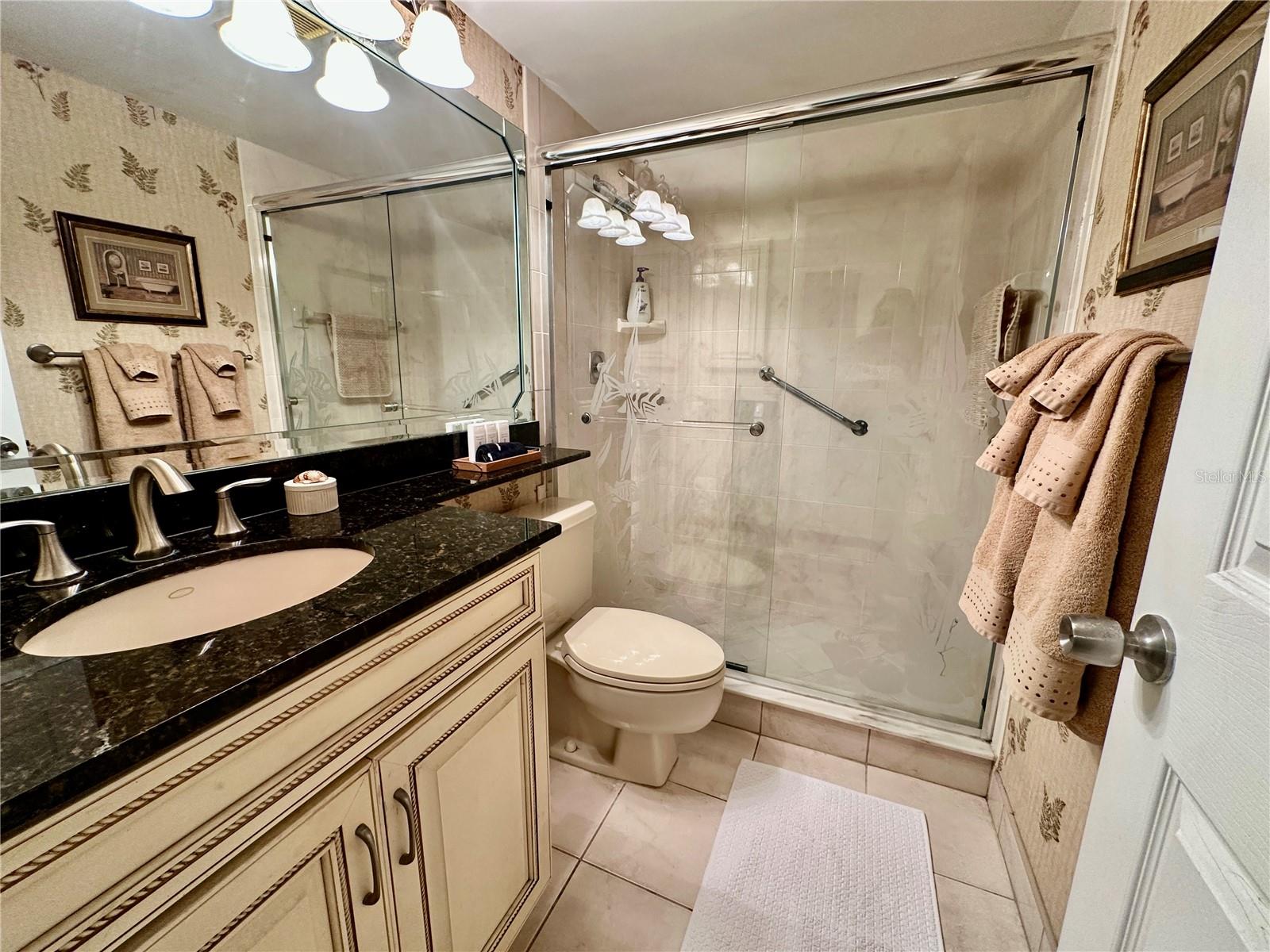 Image 77 of 91 For 15462 Gulf Boulevard 501