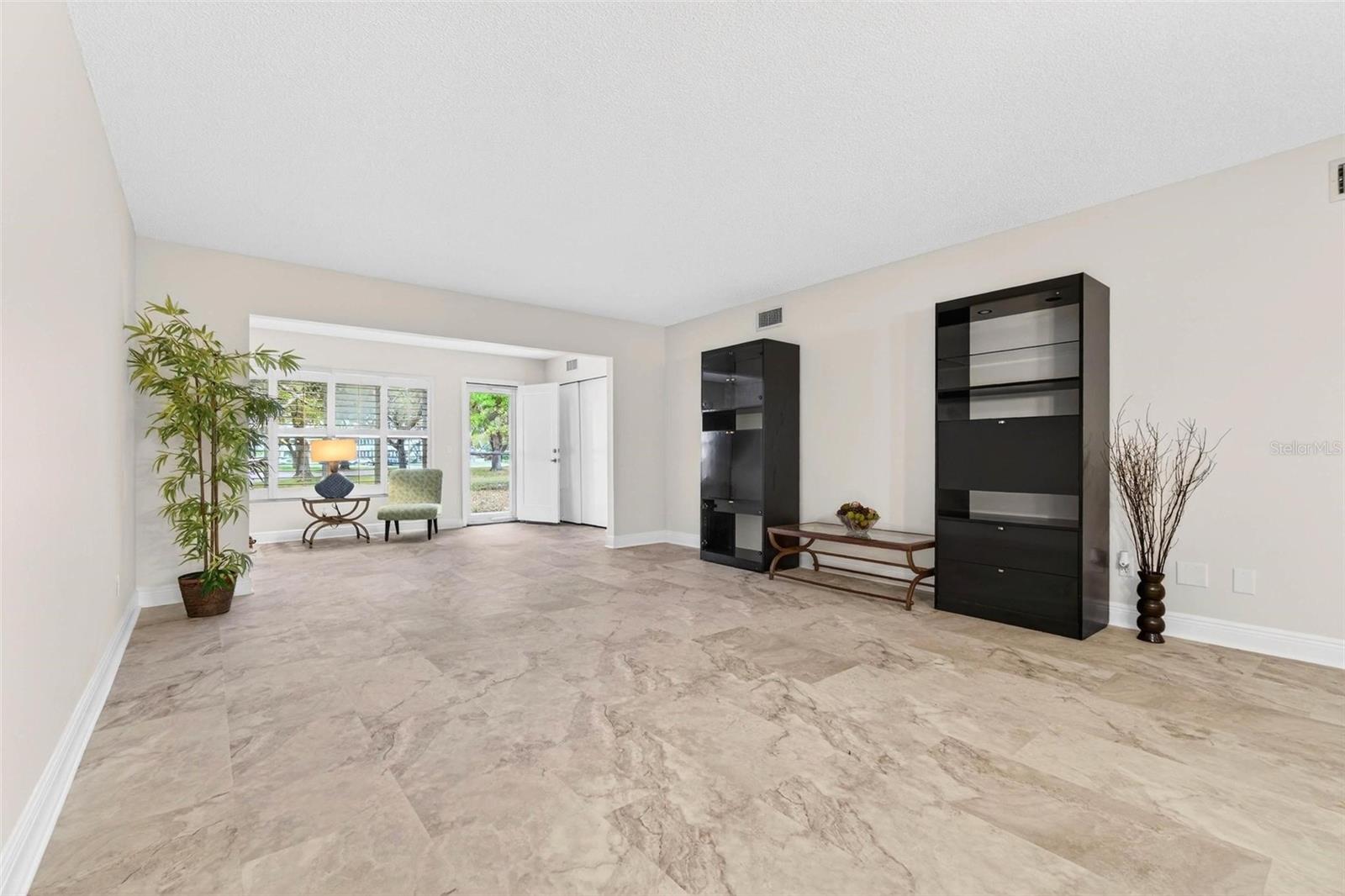 Image 10 of 69 For 2260 Costa Rican Drive 6