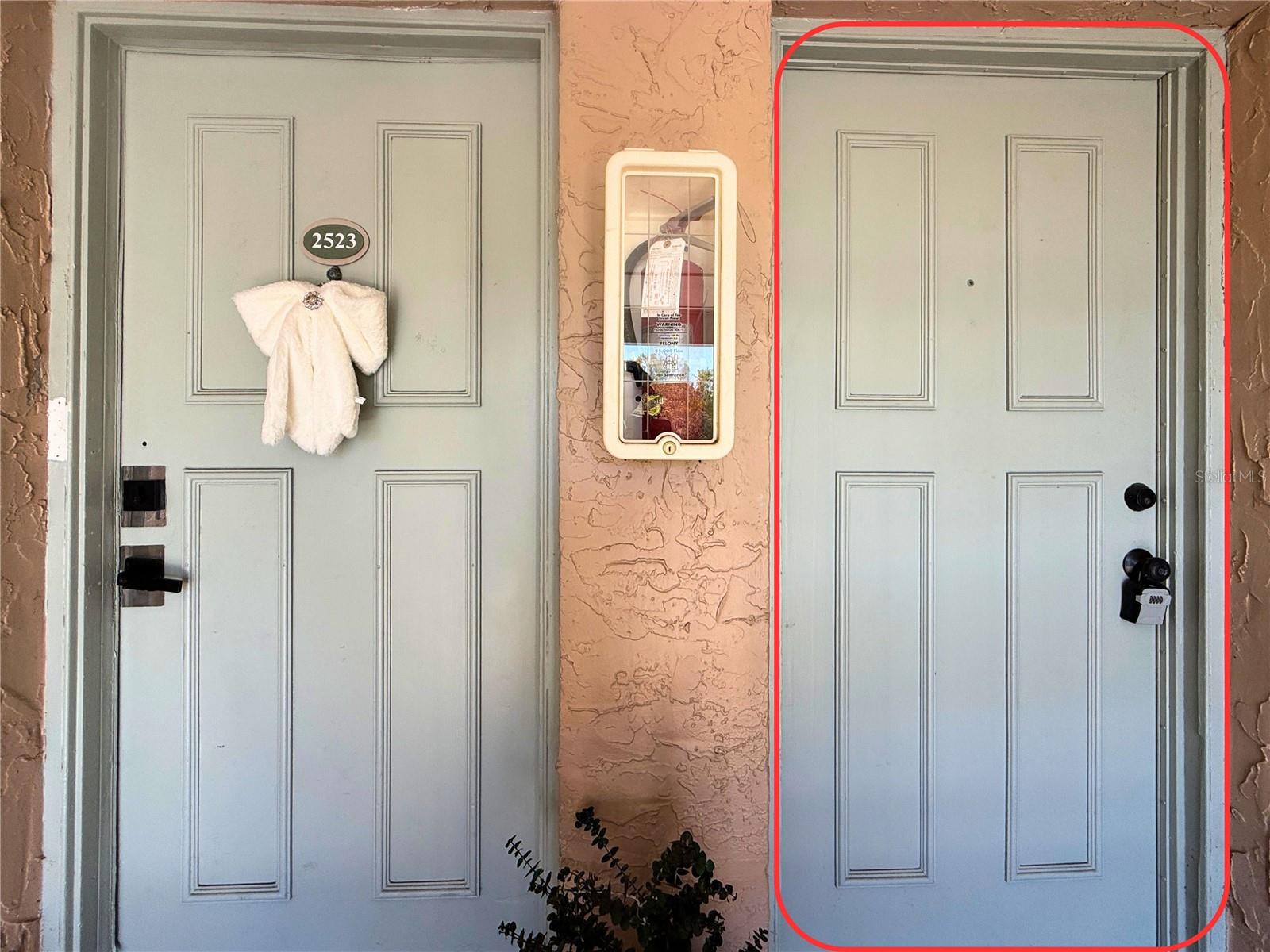 Image 3 of 41 For 7210 Manhattan Avenue 2524