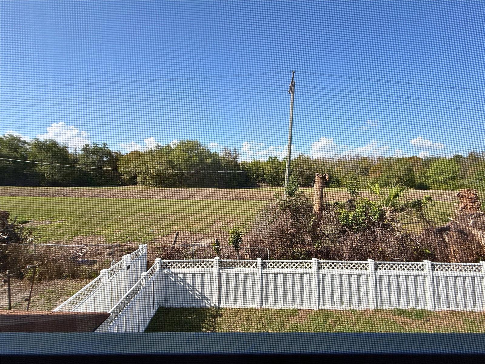 Image 33 of 41 For 7210 Manhattan Avenue 2524