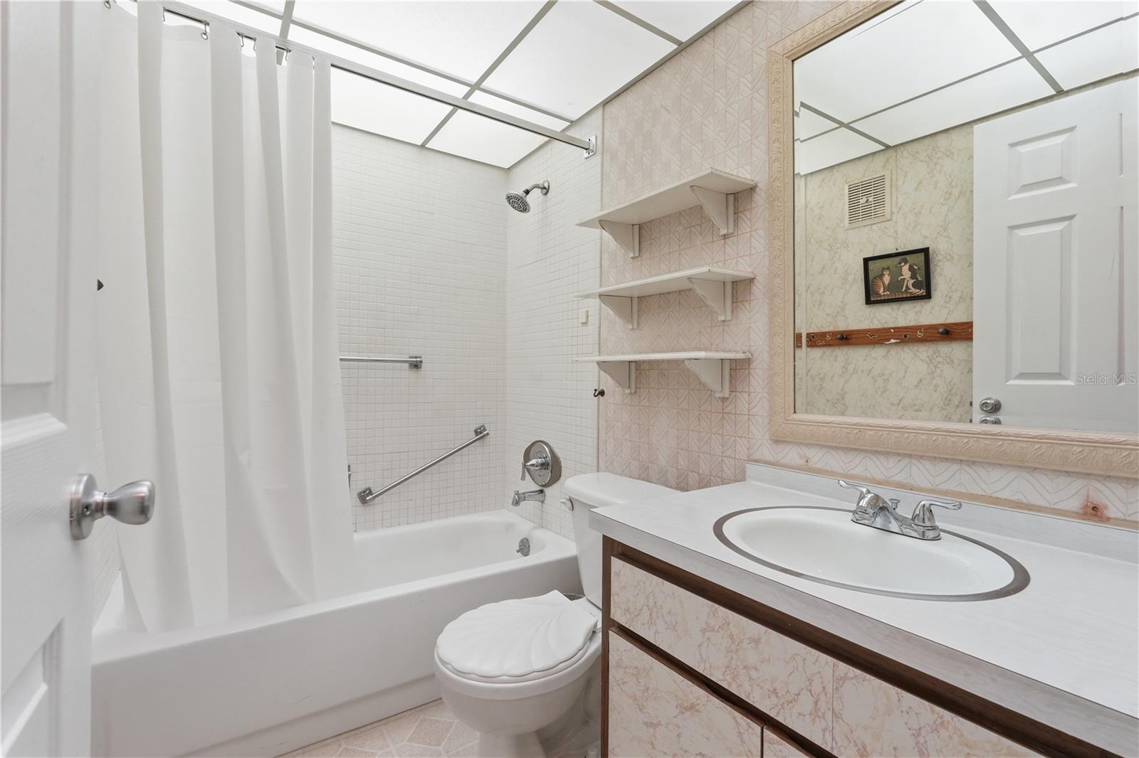 Image 28 of 28 For 2750 Bay Drive 14e