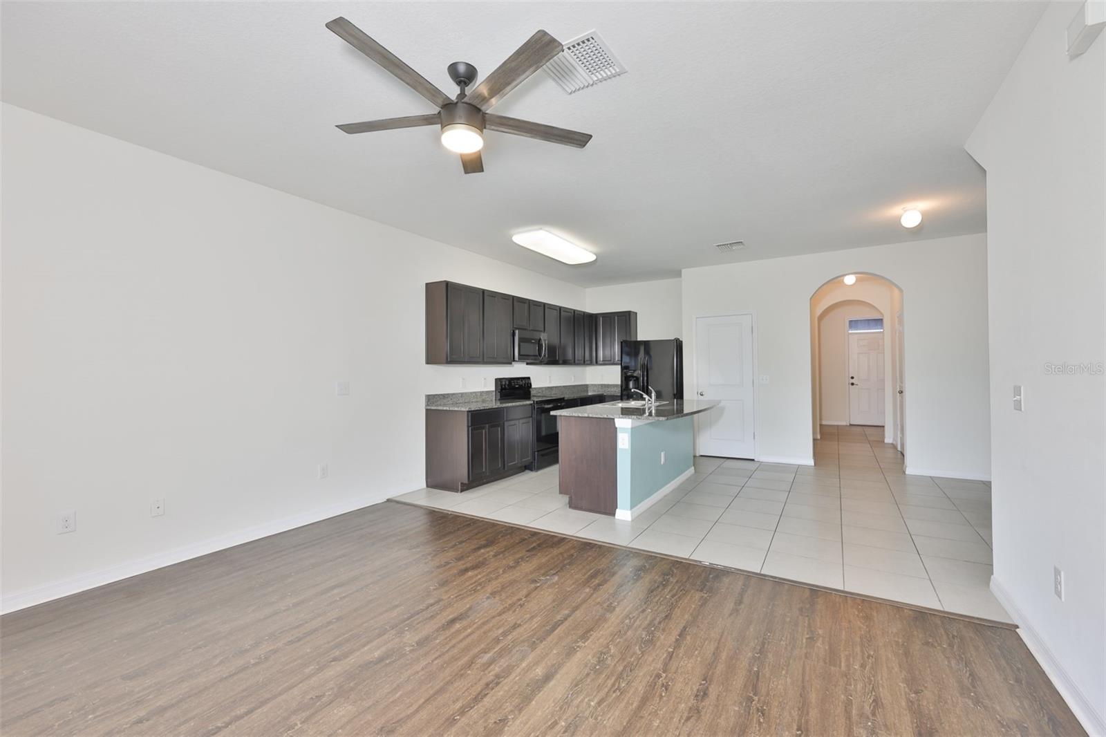 Image 13 of 41 For 8969 Indigo Trail Loop