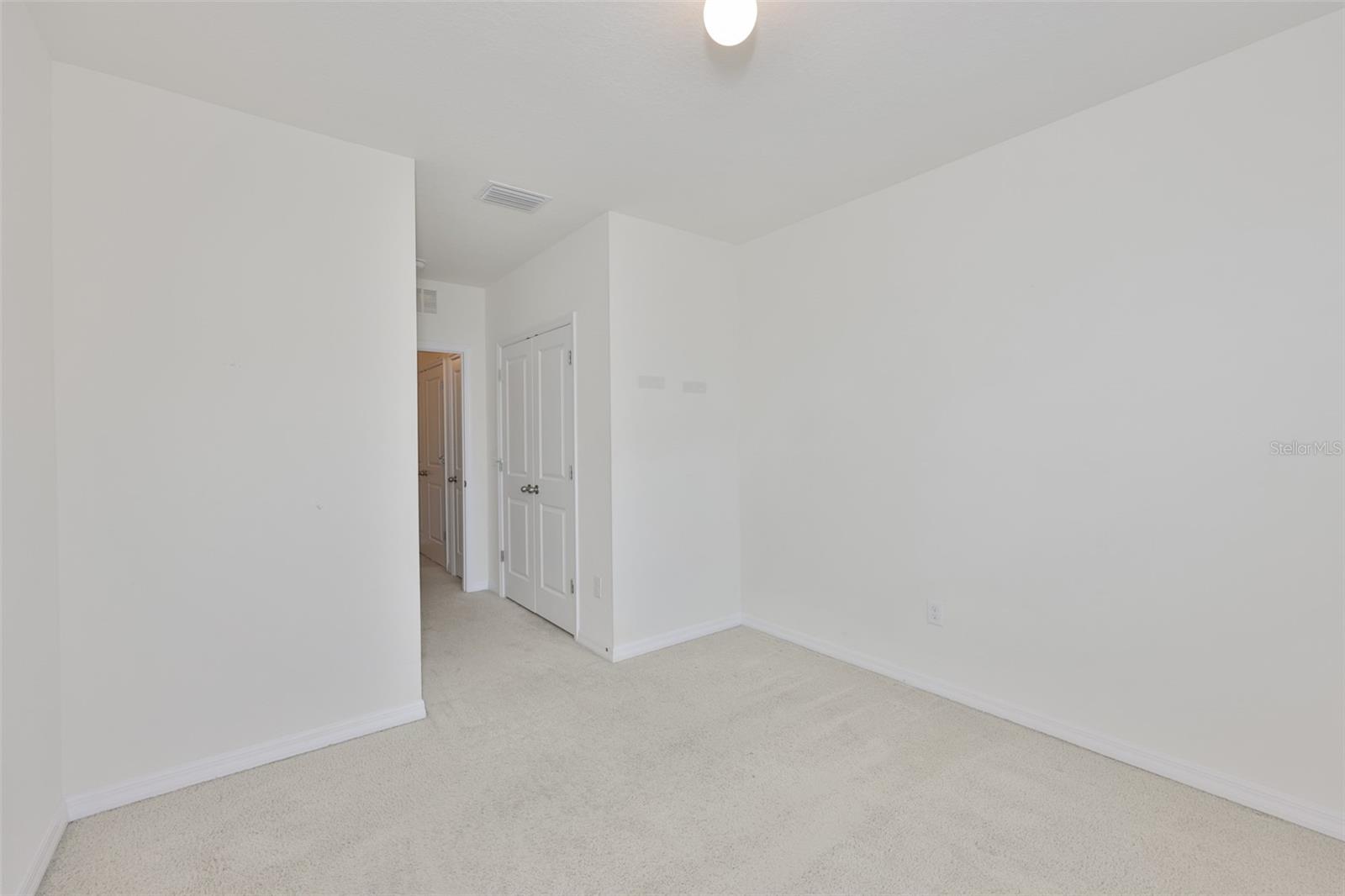 Image 36 of 41 For 8969 Indigo Trail Loop