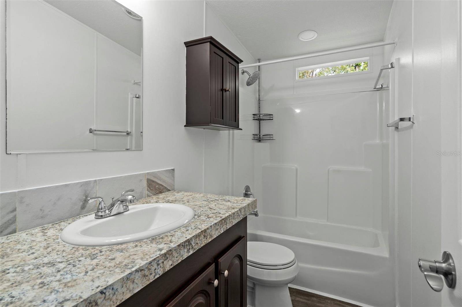 Image 17 of 37 For 5920 Whisper Point