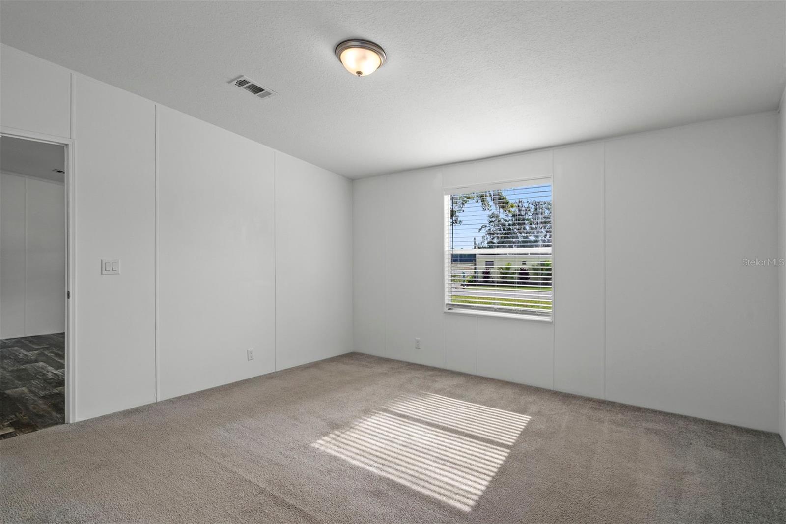 Image 28 of 37 For 5920 Whisper Point