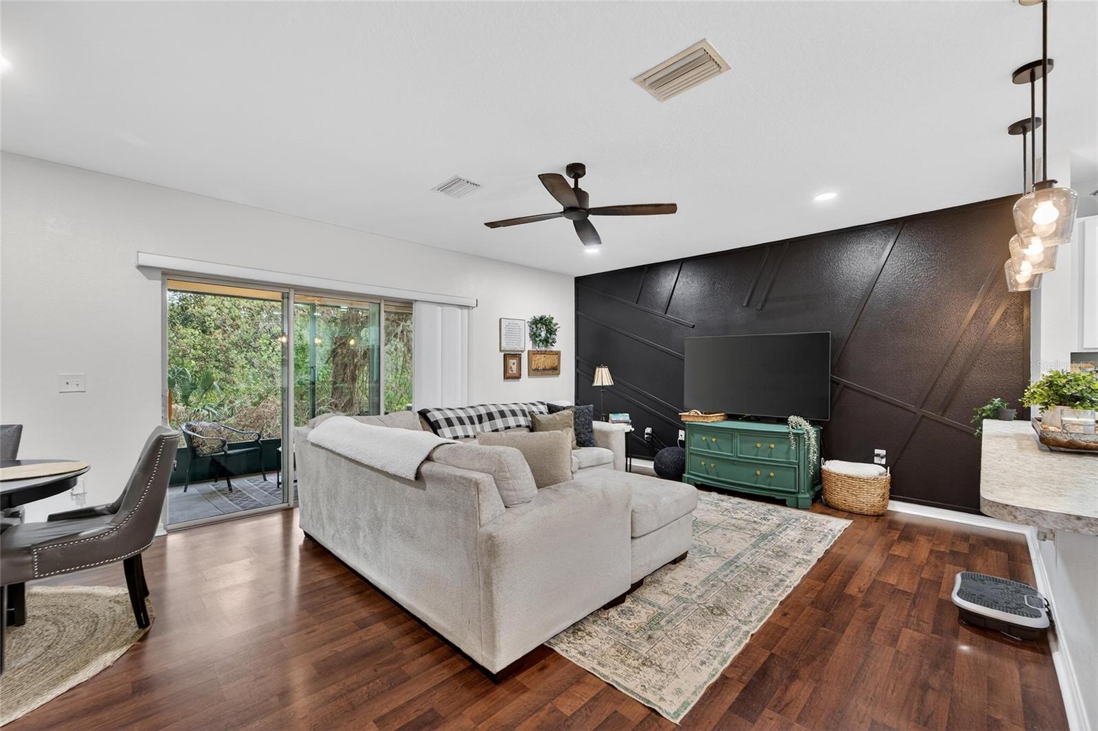 Image 14 of 90 For 9824 Hound Chase Drive