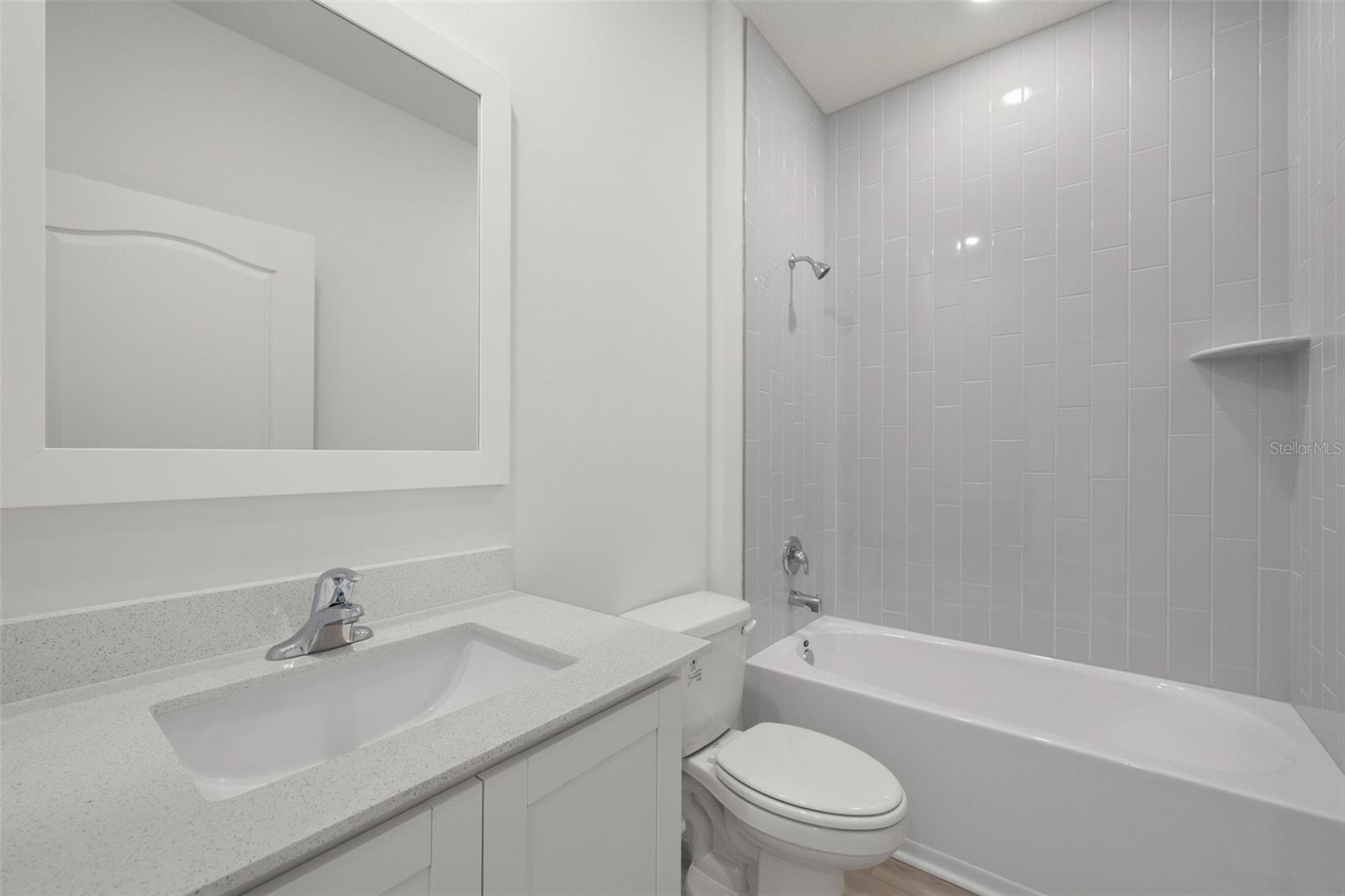 Image 15 of 31 For 1774 White Elephant Loop