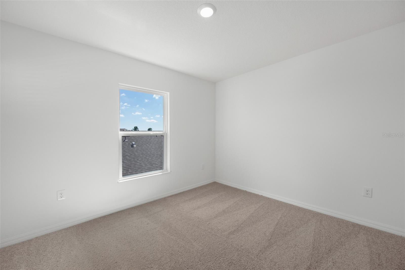 Image 19 of 31 For 1774 White Elephant Loop