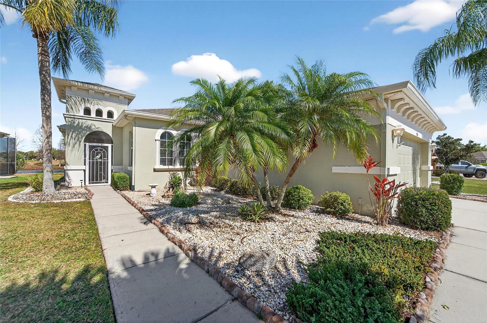 Details for 915 Regal Manor Way, SUN CITY CENTER, FL 33573