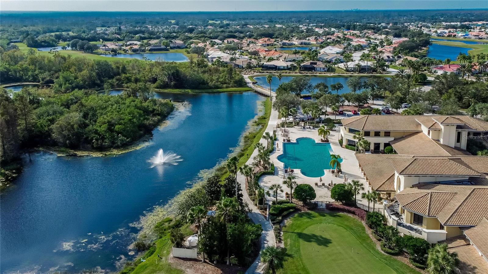 Image 47 of 47 For 915 Regal Manor Way