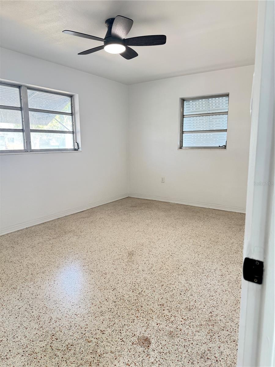 Image 8 of 19 For 8484 120th Street