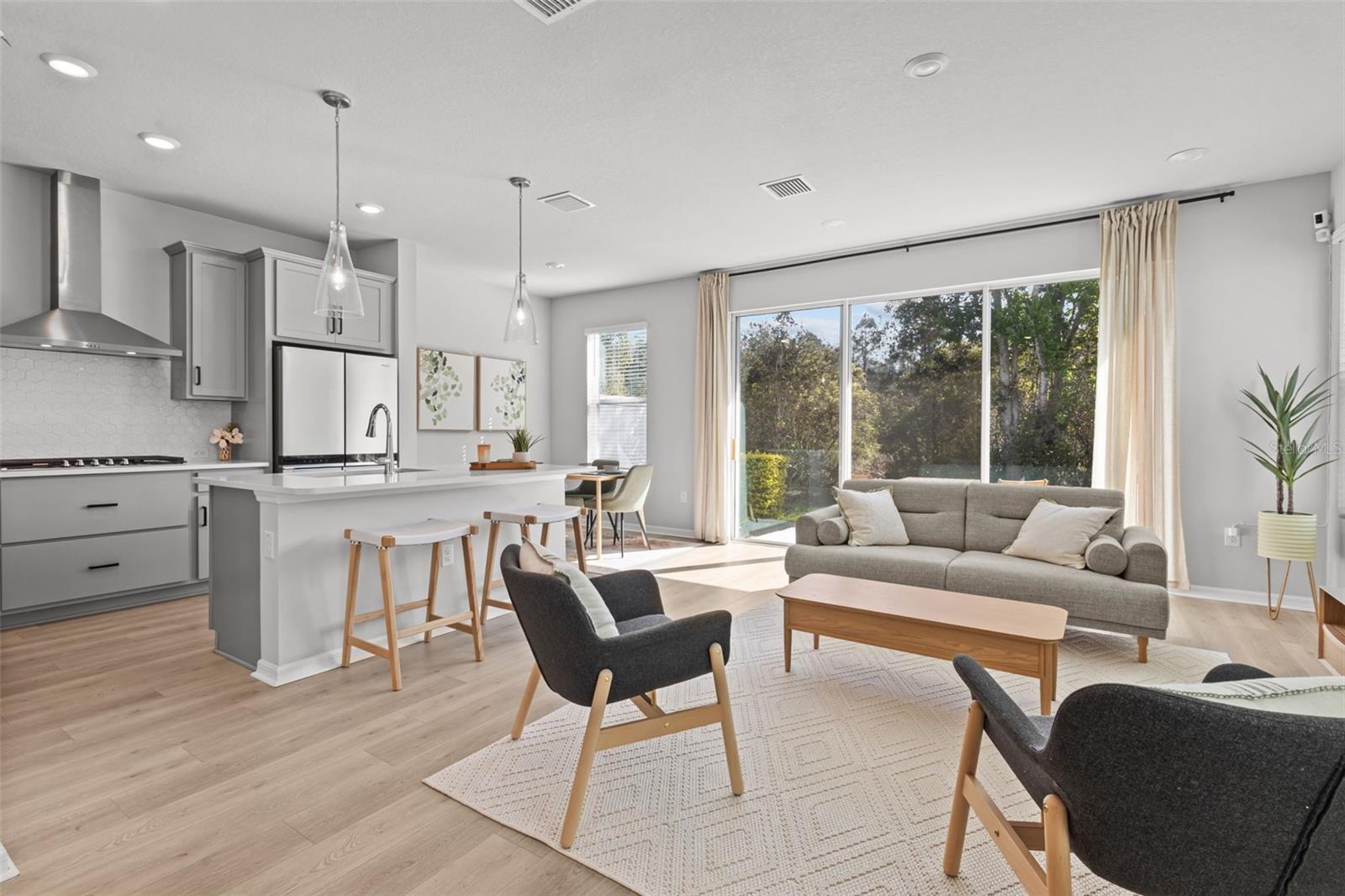 Listing photo id 0 for 17240 Balance Cove