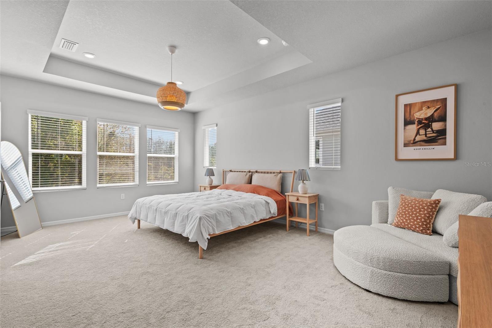 Listing photo id 4 for 17240 Balance Cove