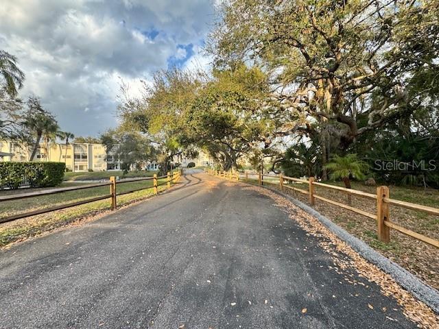 Image 23 of 64 For 946 Virginia Street 104- J