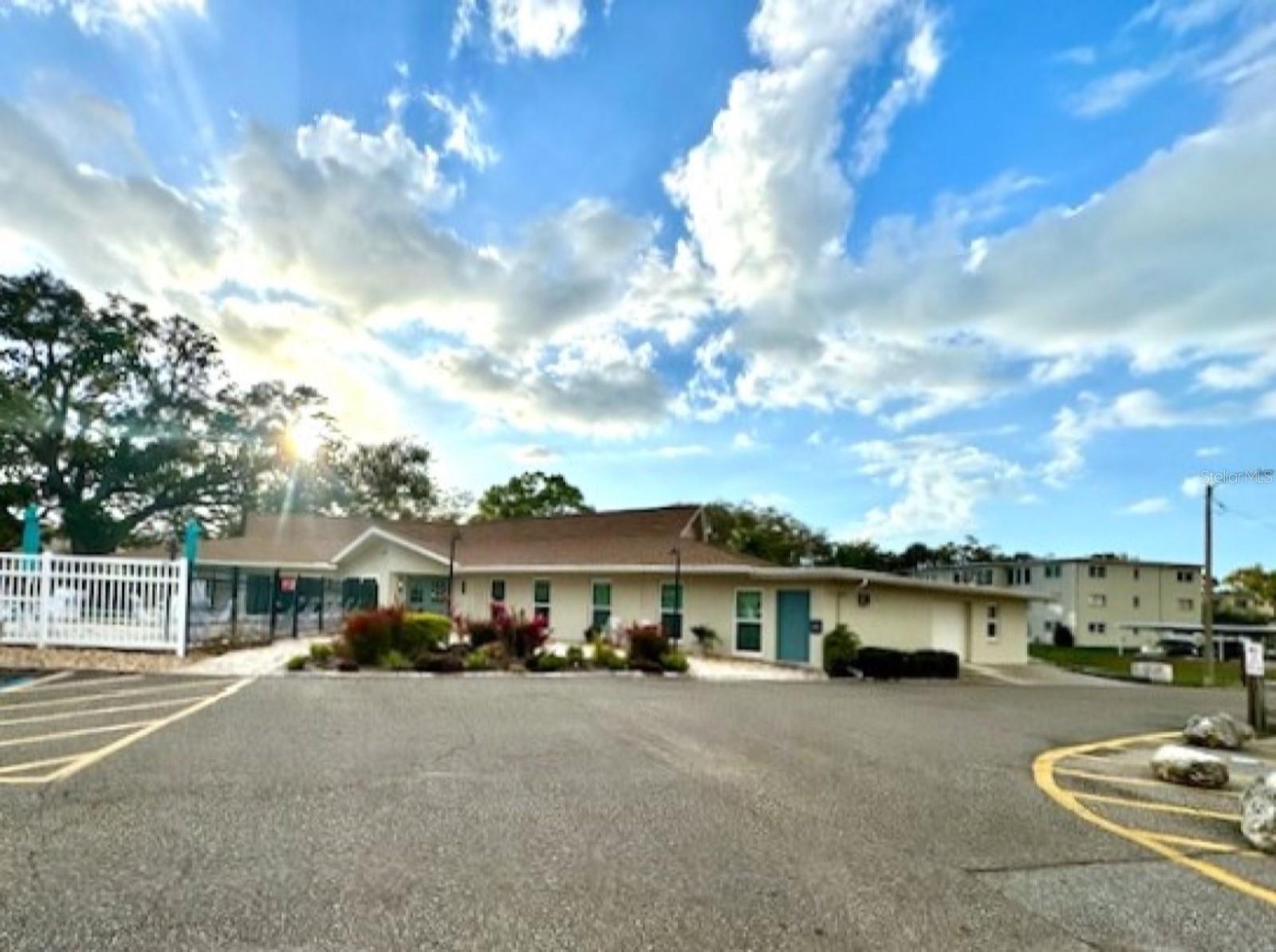 Image 29 of 64 For 946 Virginia Street 104- J