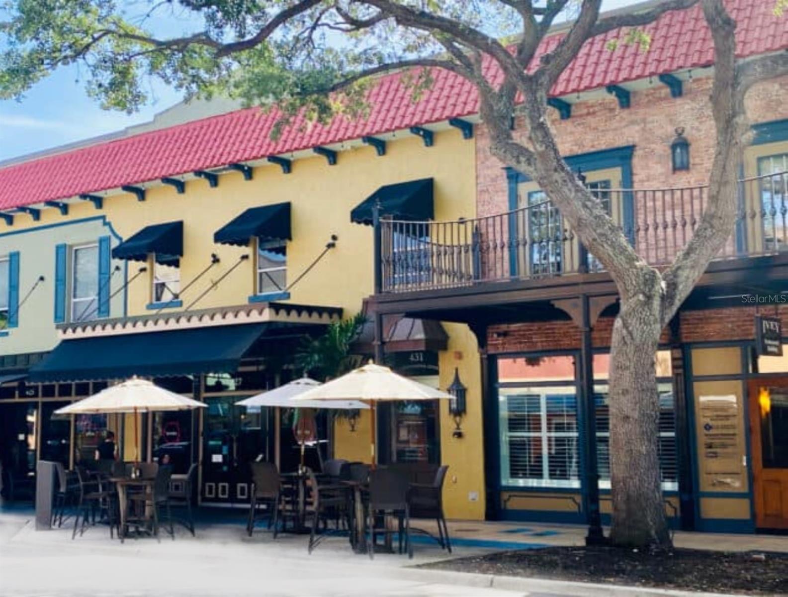 Image 46 of 64 For 946 Virginia Street 104- J