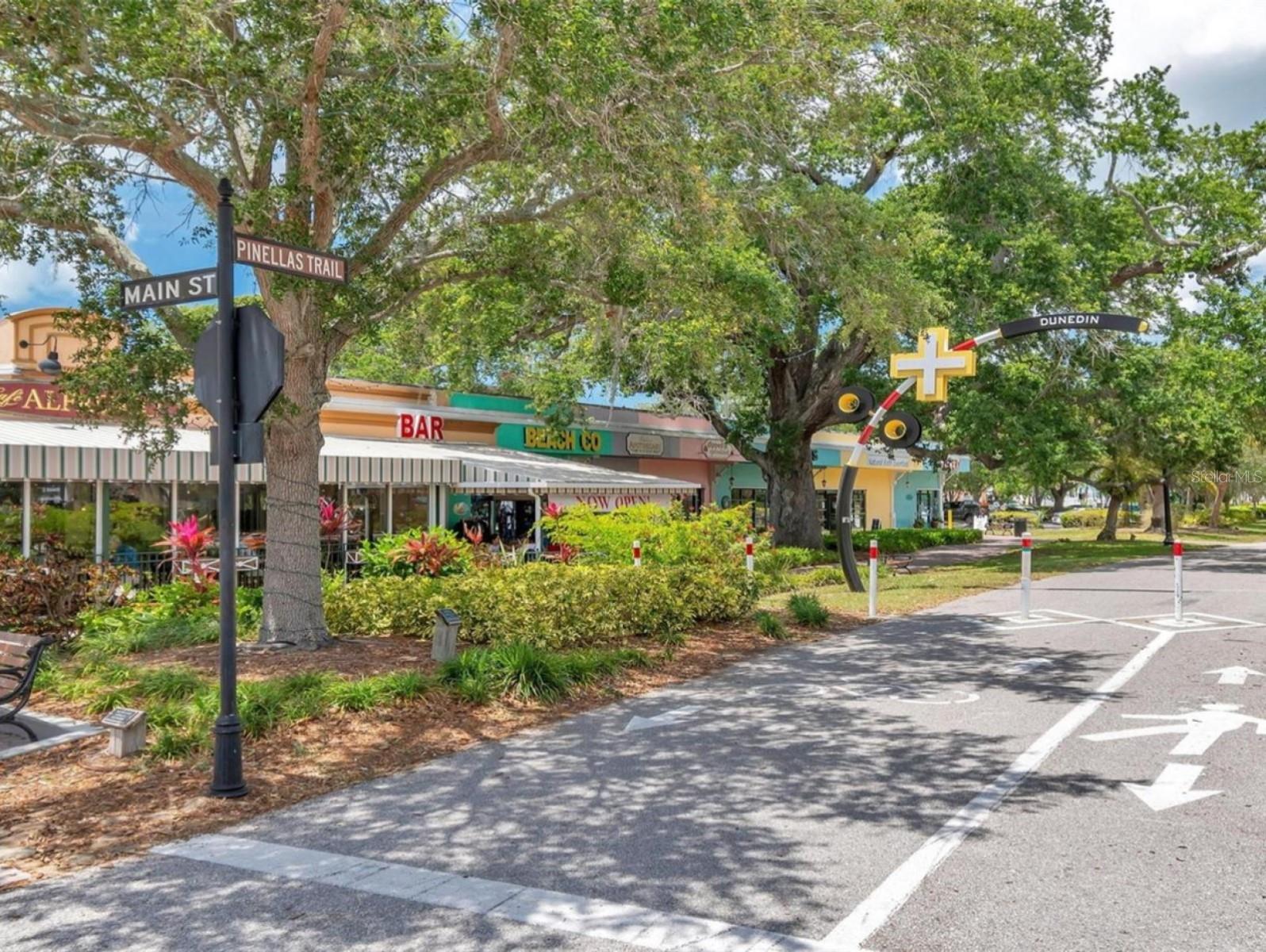 Image 49 of 64 For 946 Virginia Street 104- J