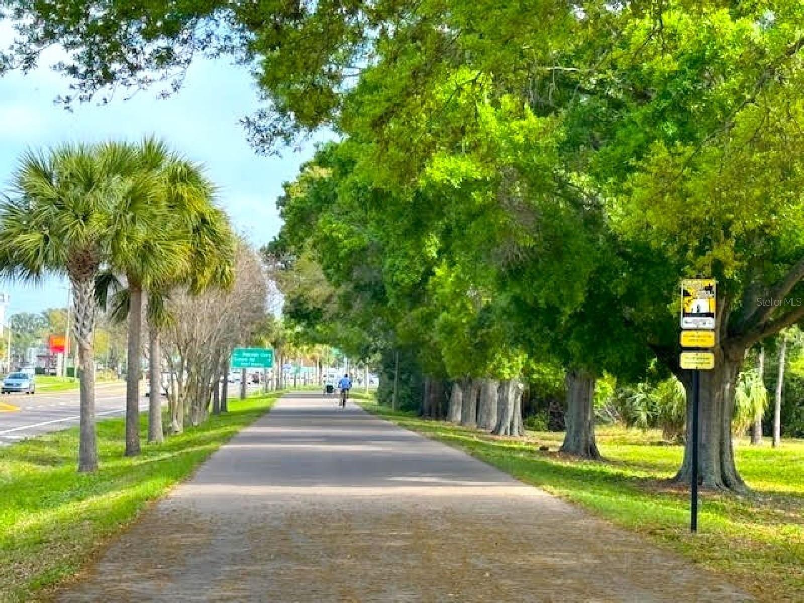 Image 62 of 64 For 946 Virginia Street 104- J