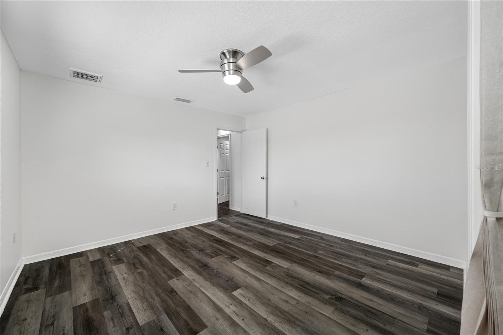 Image 30 of 53 For 3428 Yale Circle