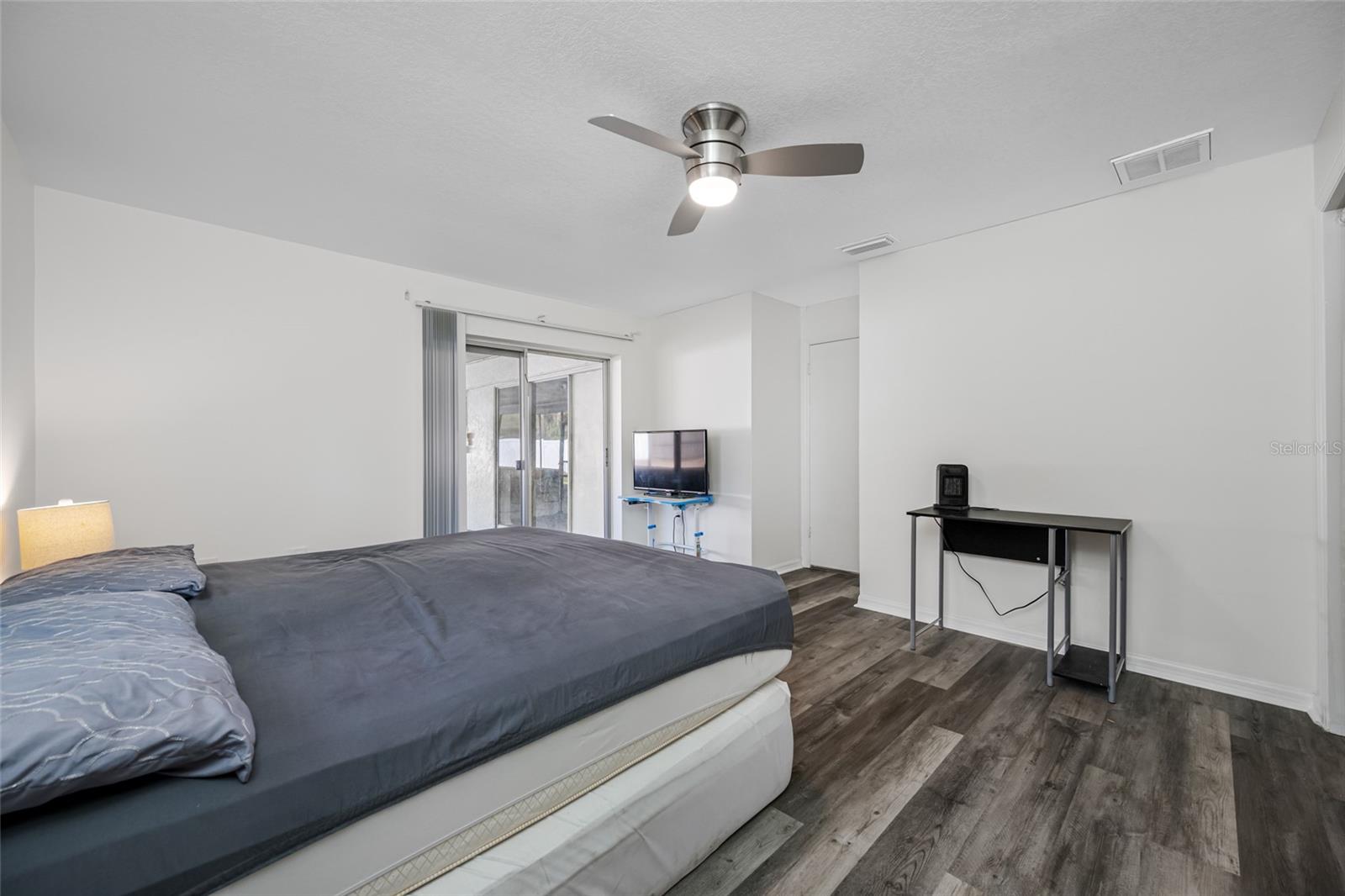 Image 38 of 53 For 3428 Yale Circle