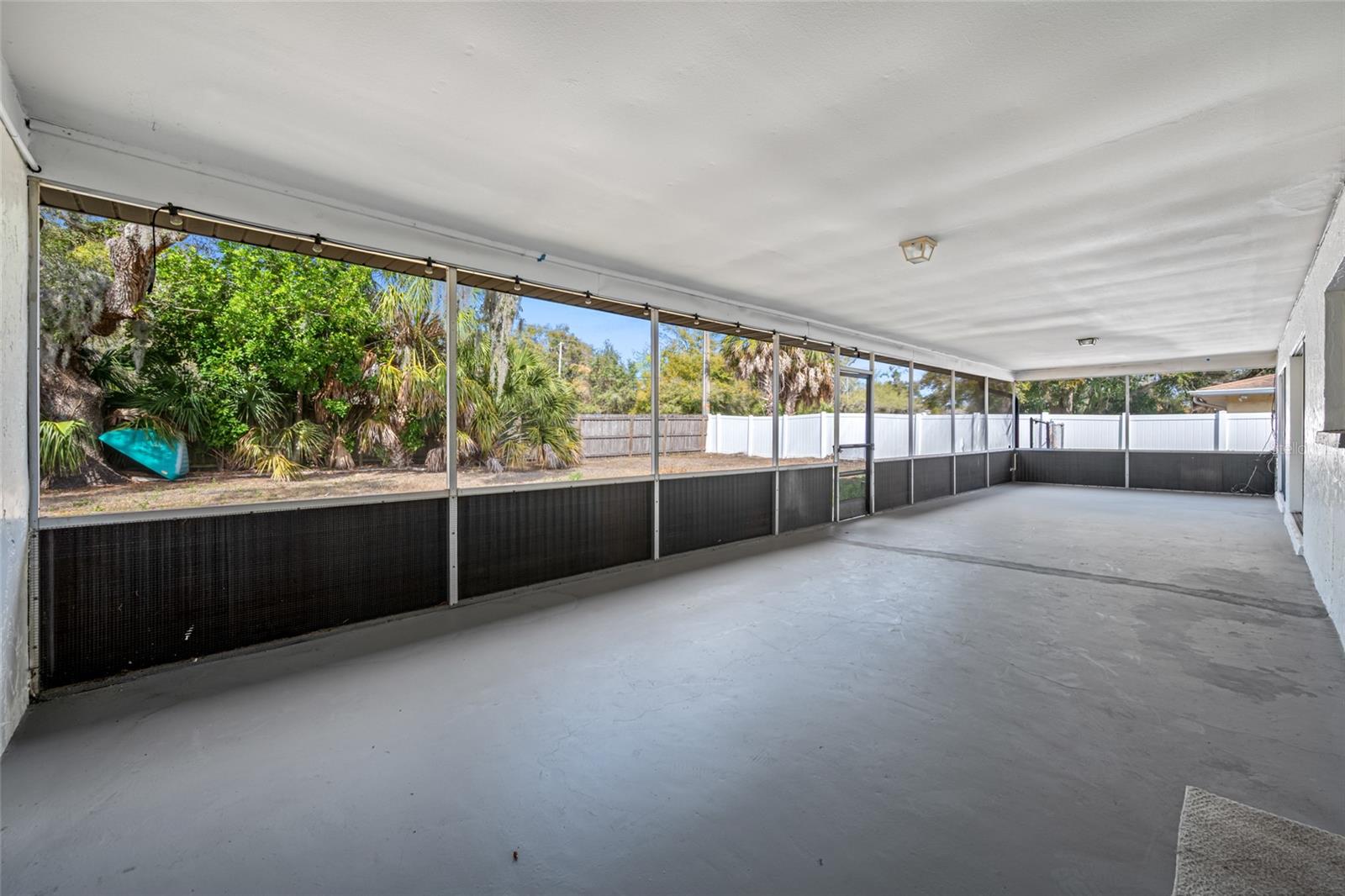 Image 40 of 53 For 3428 Yale Circle