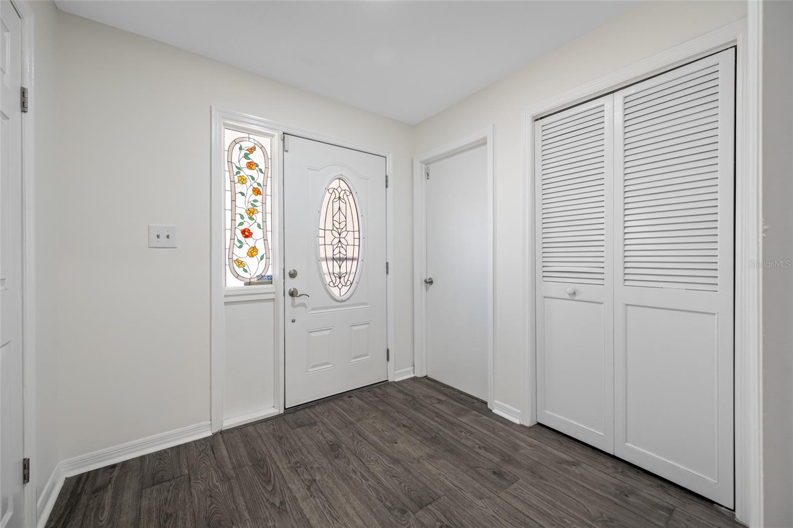 Image 45 of 53 For 3428 Yale Circle