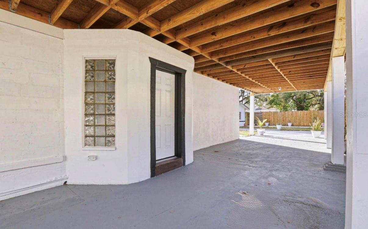 Image 47 of 67 For 2132 Bird Street