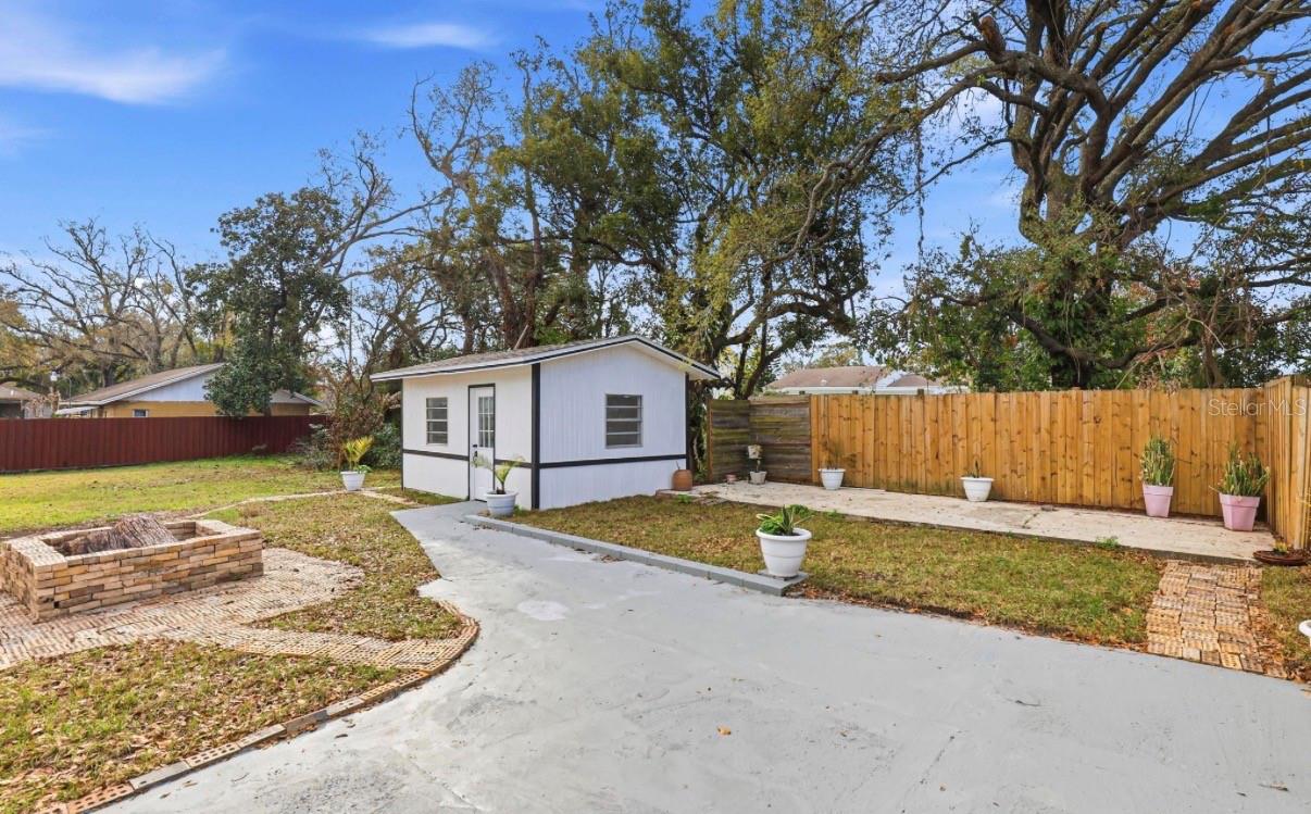 Image 49 of 67 For 2132 Bird Street